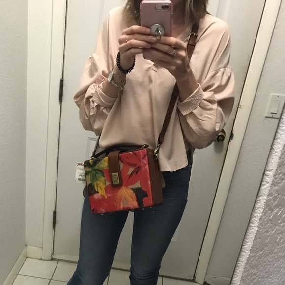 FREE PEOPLE TOP - Picture 7 of 7